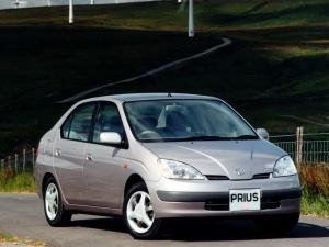 Toyota Prius 1997 года (JP)
